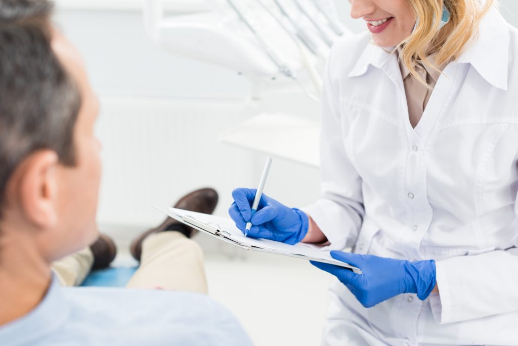 who offers cosmetic dentistry boca raton fl?